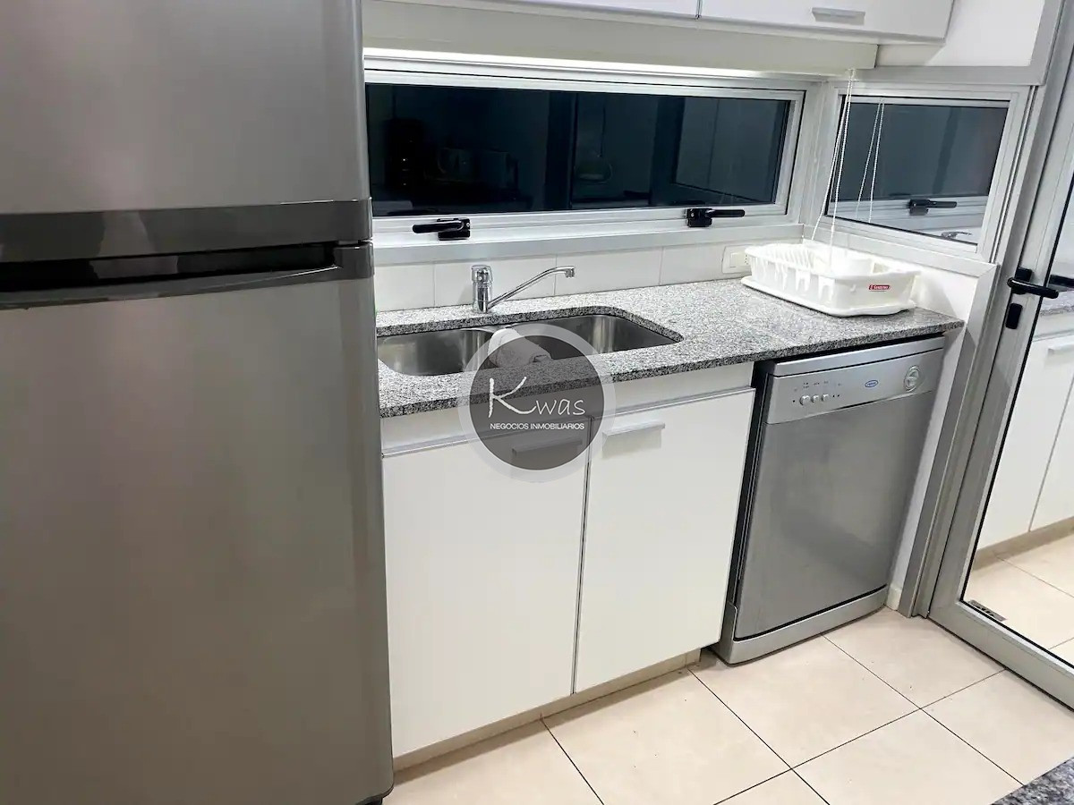 Departamento ID.673 - Departamento tres dormitorios Torre del Mar Playa Mansa Punta del Este