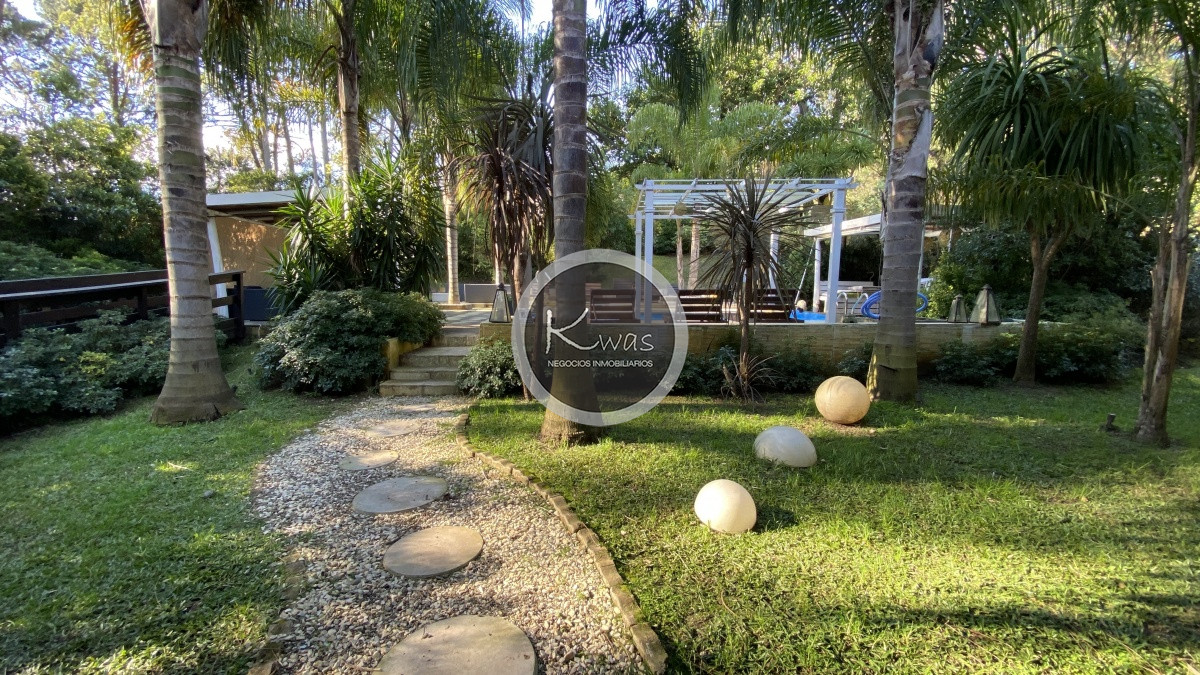 Casa ID.92 - Chalet en Club del Lago