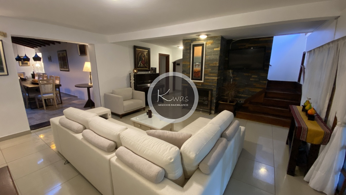 Casa ID.92 - Chalet en Club del Lago
