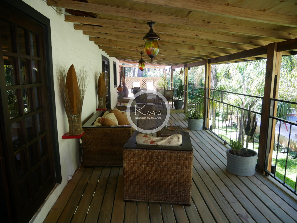 Casa ID.92 - Chalet en Club del Lago