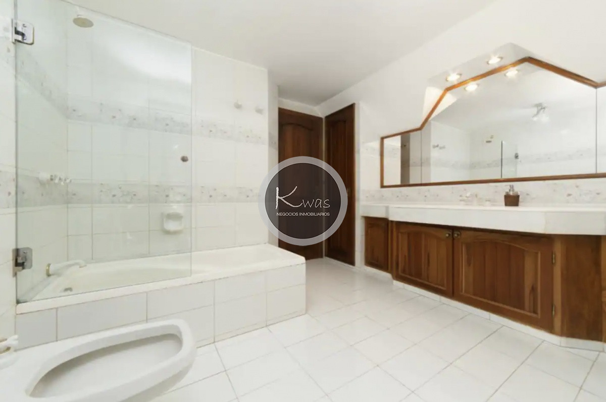 Casa ID.574 - Alquiler casa punta del este chalet playa mansa con piscina 