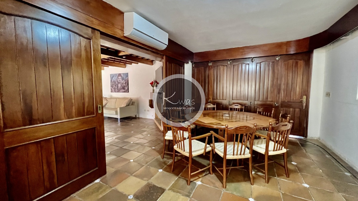 Casa ID.574 - Alquiler casa punta del este chalet playa mansa con piscina 