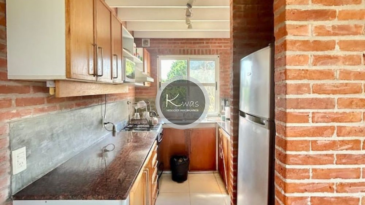 Departamento ID.823 - Venta casa Carilo Pinamar cinco dormitorios cinco baños a 100 mts de la playa parrilla garage, Costa Atlántica, Buenos Aires