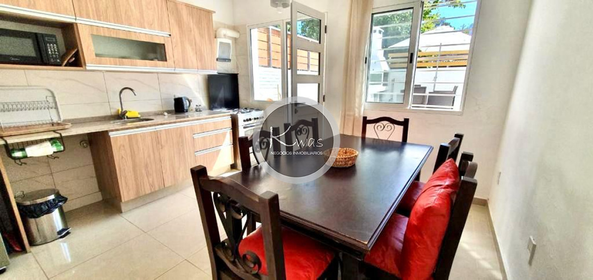 Casa ID.469 - Duplex en alquiler de temporada 2 dormitorios y medio punta del este 