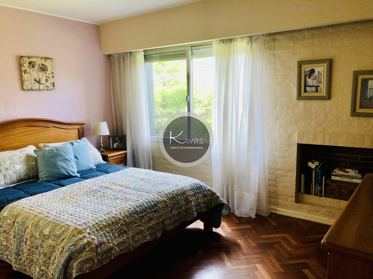 Casa ID.184 - Alquiler de temporada casa tres dormitorios piscina climatizada punta del este