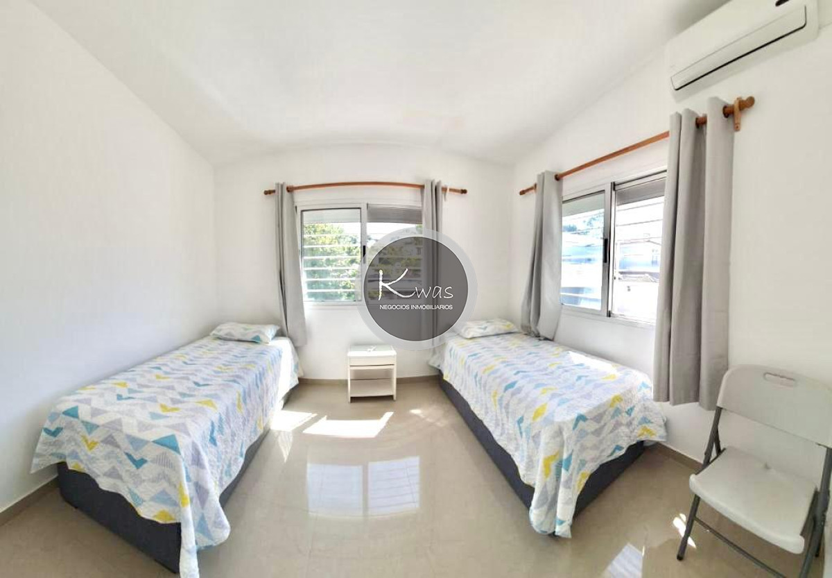Casa ID.469 - Duplex en alquiler de temporada 2 dormitorios y medio punta del este 