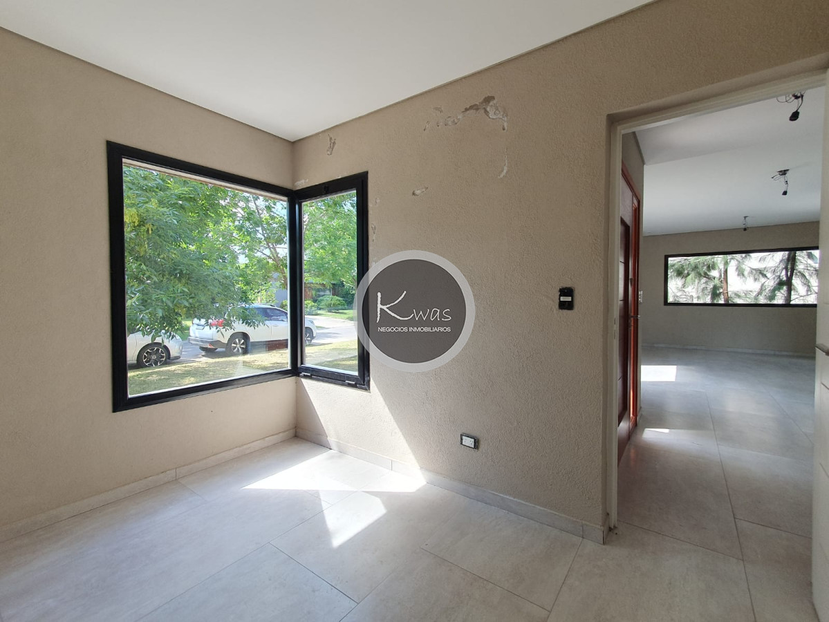Departamento ID.825 - Venta casa tres dormitorios pileta parrilla en Santa Guadalupe, Pilar del Este, Pilar