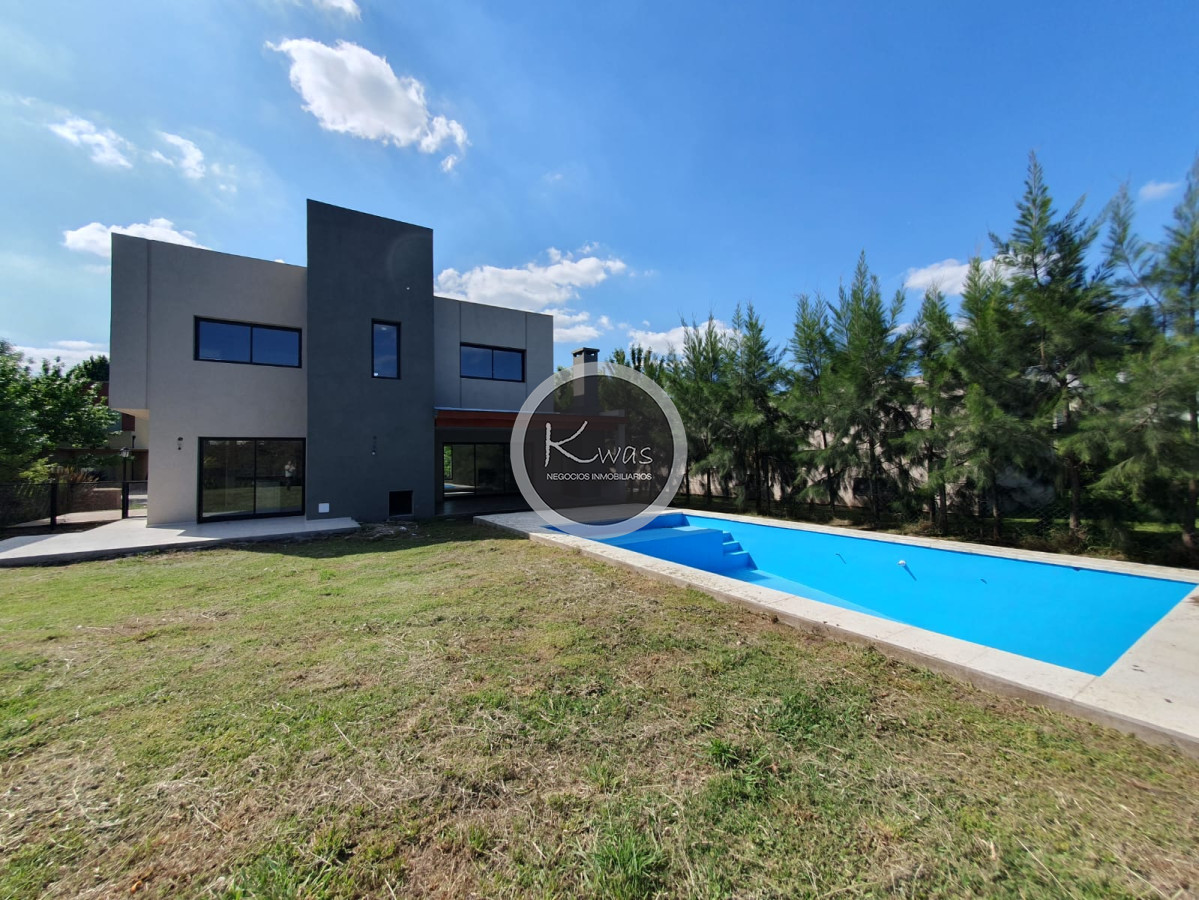 Departamento ID.825 - Venta casa tres dormitorios pileta parrilla en Santa Guadalupe, Pilar del Este, Pilar