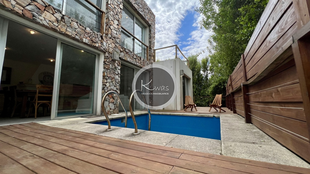 Casa ID.531 - Casa dos dormitorios en Suite dependencia de servicio Santa Mónica Jose Ignacio