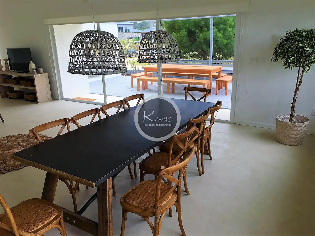 Departamento ID.711 - Casa cinco dormitorios piscina parrillero Pinar del Faro Jose Ignacio Punta del Este