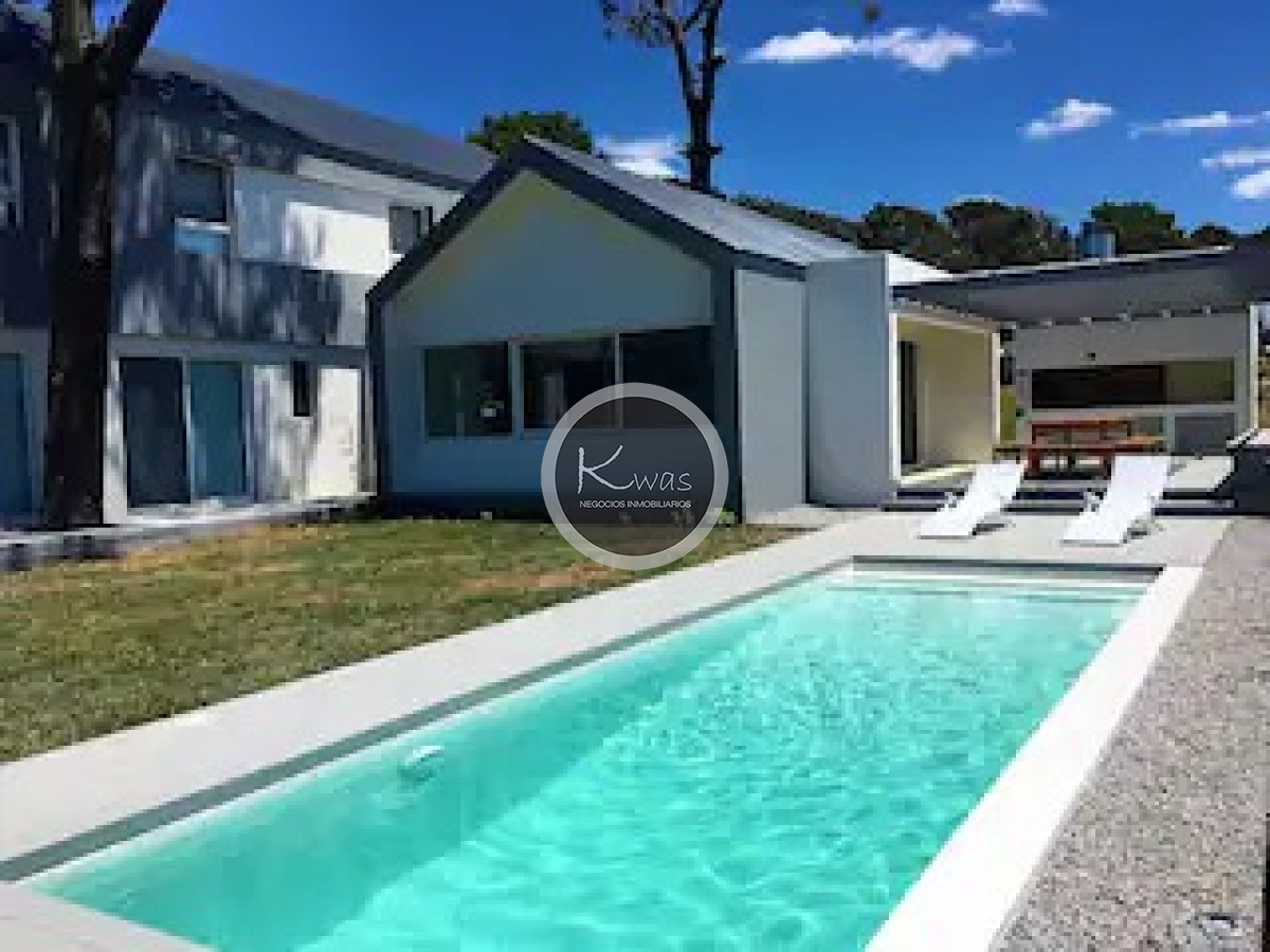 Departamento ID.711 - Casa cinco dormitorios piscina parrillero Pinar del Faro Jose Ignacio Punta del Este