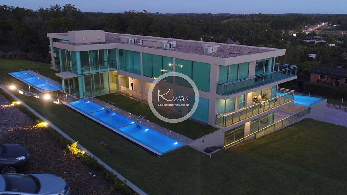Departamento ID.840 - Departamento Monoambiente con piscina vista al mar Punta Ballena Uruguay