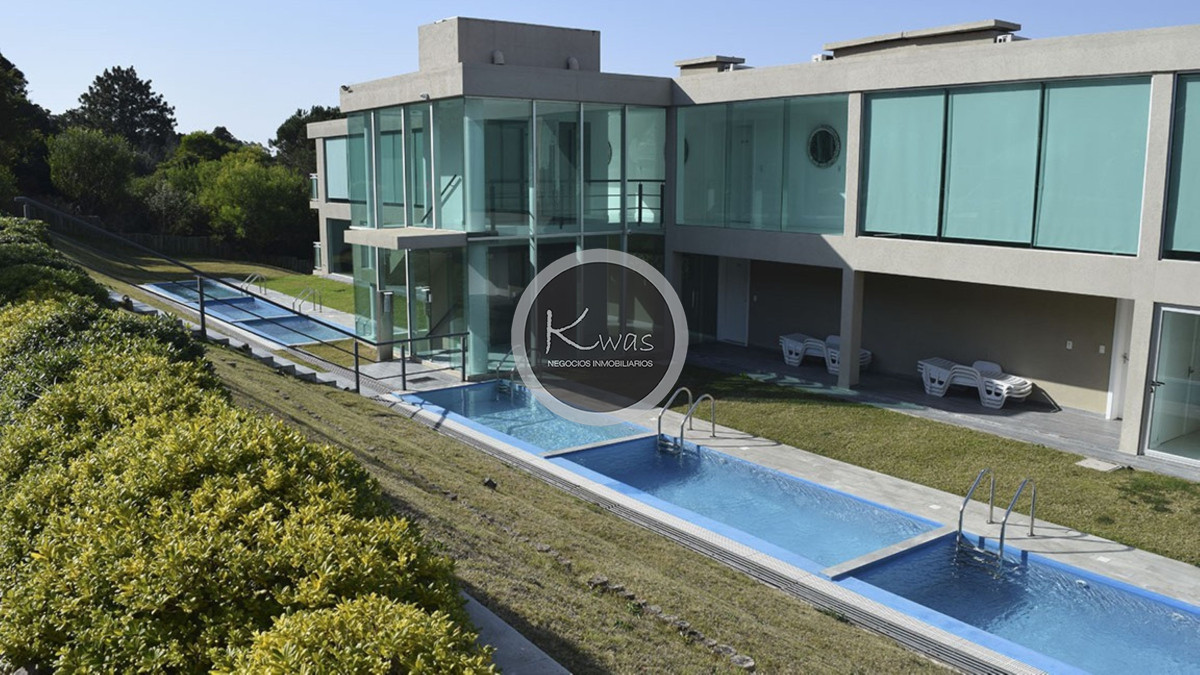 Departamento ID.840 - Departamento Monoambiente con piscina vista al mar Punta Ballena Uruguay