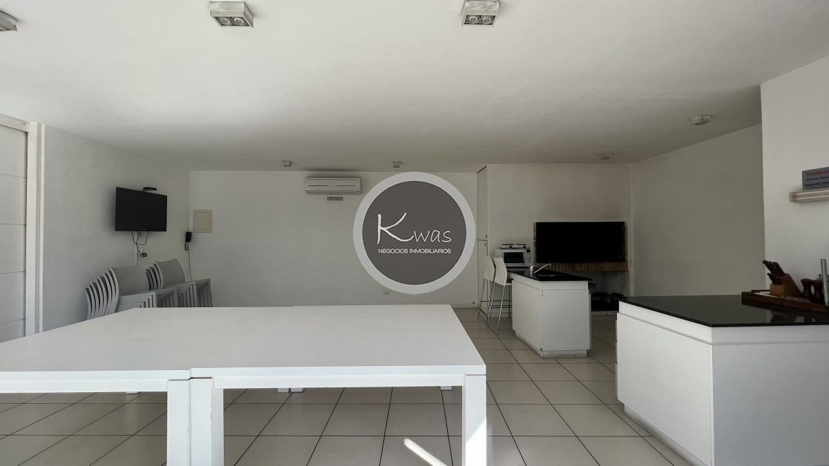 Departamento ID.673 - Departamento tres dormitorios Torre del Mar Playa Mansa Punta del Este