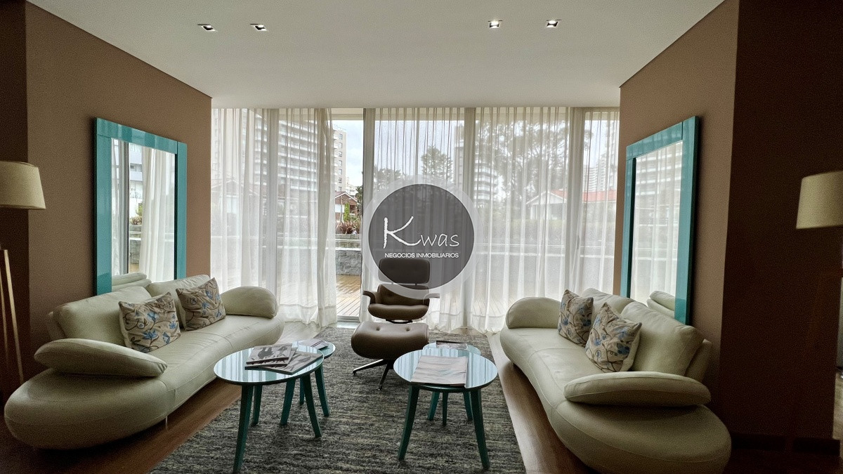 Departamento ID.611 - Departamento dos dormitorios dos baños edificio Wind Tower Punta del Este