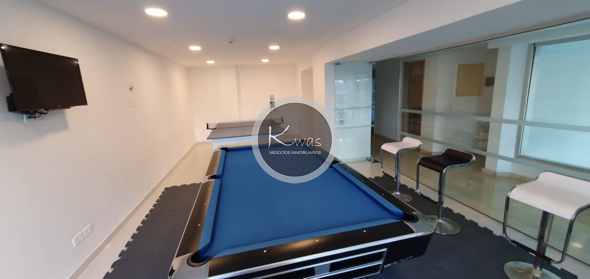 Departamento ID.549 - Departamento dos dormitorios dos baños en suite Season Tower Playa Mansa Punta del Este