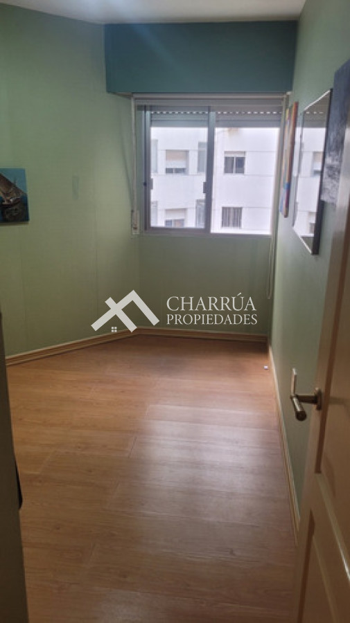 Apartamento ID.74 - Alquiler Apartamento 3 dormitorios 2 baños, Frente al mar Pocitos 
