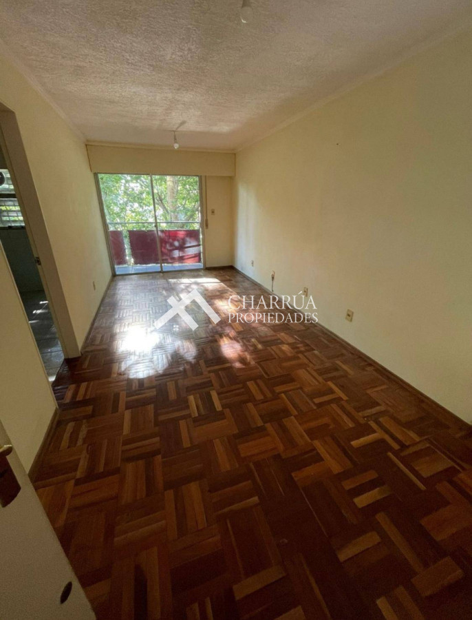 Apartamento ID.23 - Alquiler Apartamento 2 Dormitorios Cordón Con Cochera