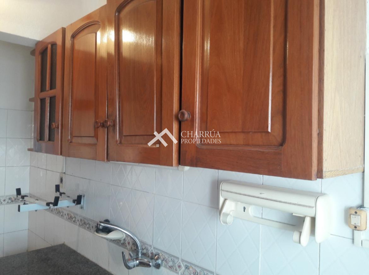 Apartamento ID.26 - Alquiler Apartamento 2 Dormitorios Cordón