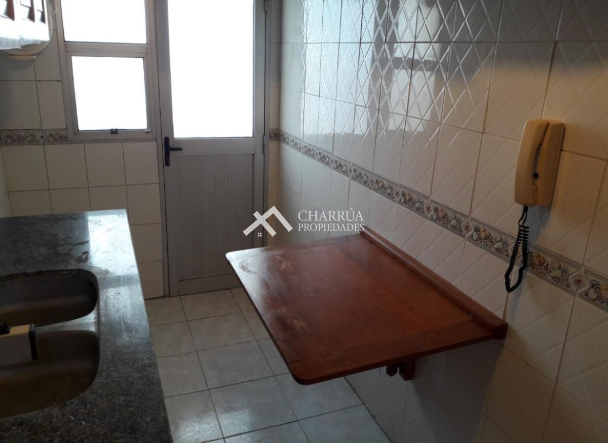 Apartamento ID.26 - Alquiler Apartamento 2 Dormitorios Cordón