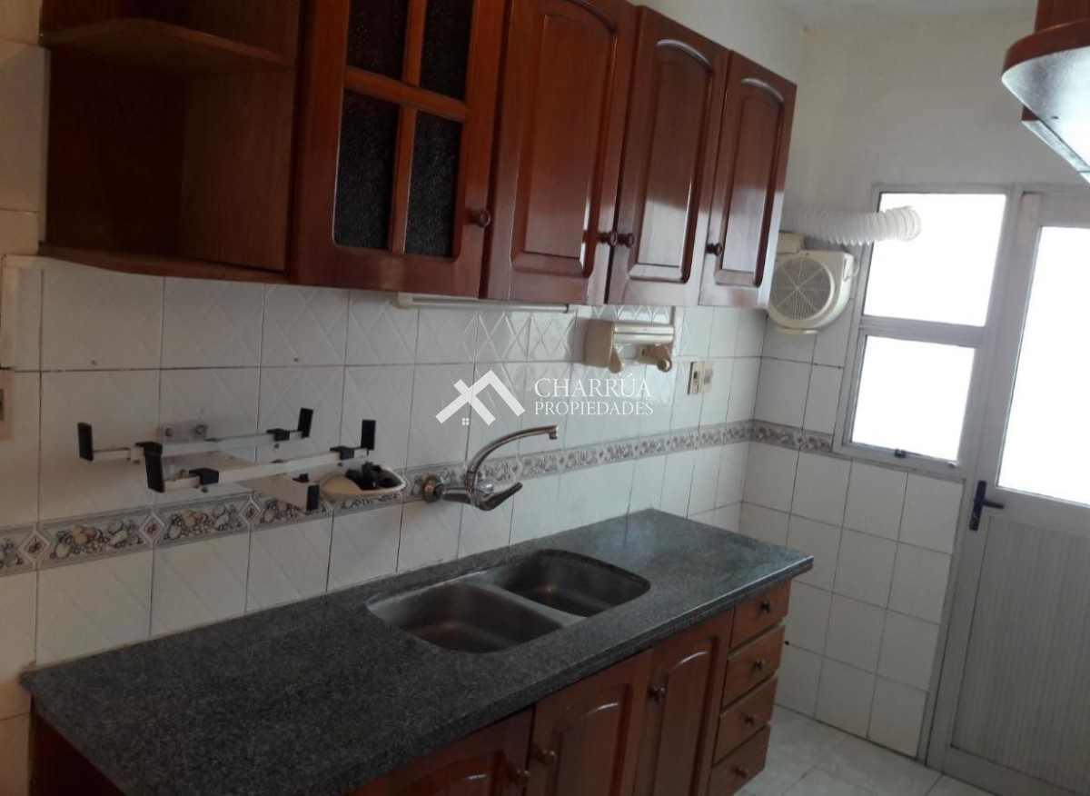 Apartamento ID.26 - Alquiler Apartamento 2 Dormitorios Cordón