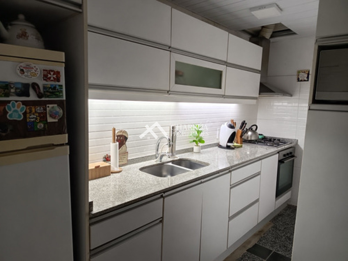 Apartamento ID.65 - Alquila Apartamento,4 Dormitorios, 2 Baños. Reducto