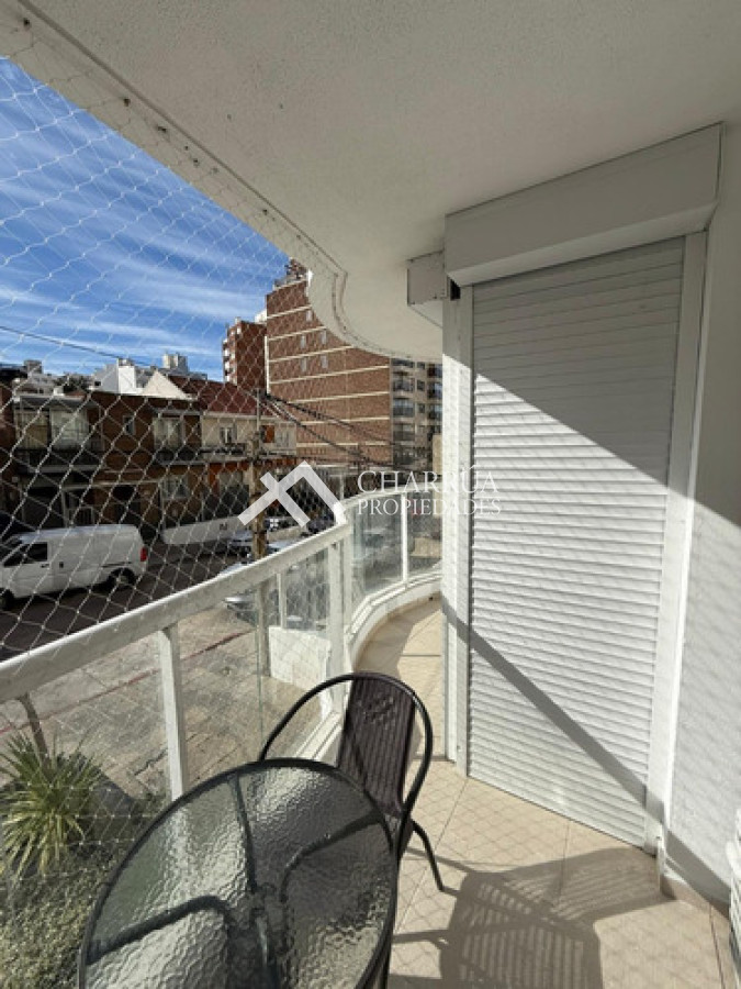 Apartamento ID.75 - Alquiler Apartamento 2 dormitorios 2 baños, Punta Carretas
