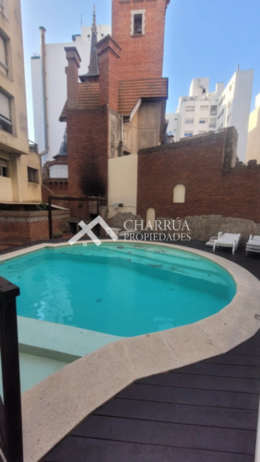 Apartamento ID.74 - Alquiler Apartamento 3 dormitorios 2 baños, Frente al mar Pocitos 