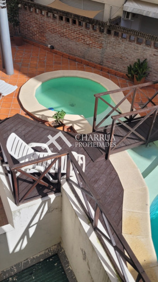 Apartamento ID.74 - Alquiler Apartamento 3 dormitorios 2 baños, Frente al mar Pocitos 