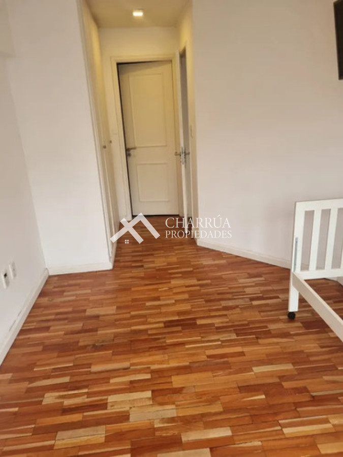 Apartamento ID.75 - Alquiler Apartamento 2 dormitorios 2 baños, Punta Carretas