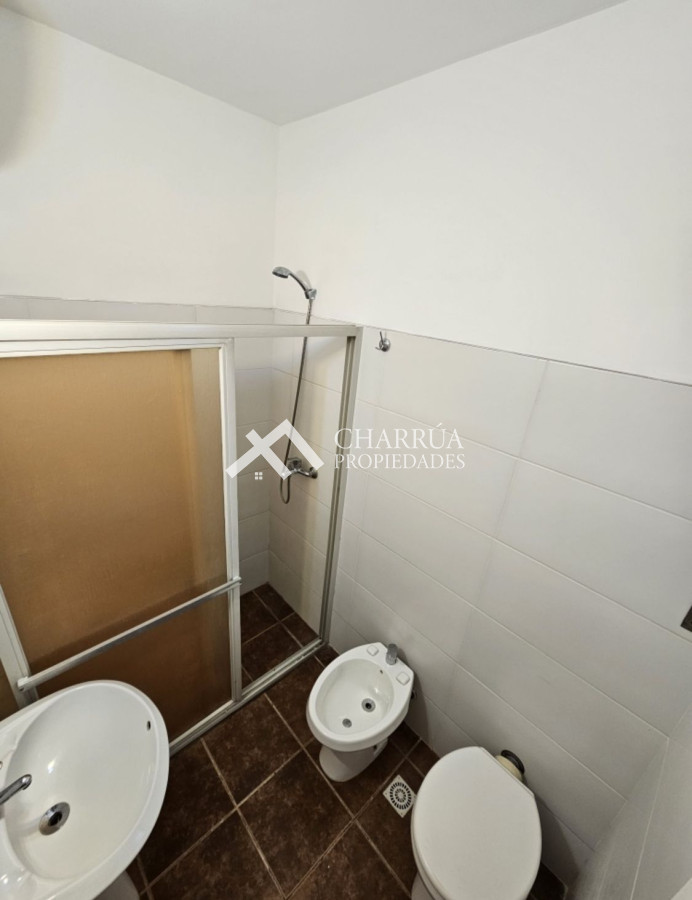 Apartamento ID.36 - Alquiler Apto 2 Dorm En Parque Rodó