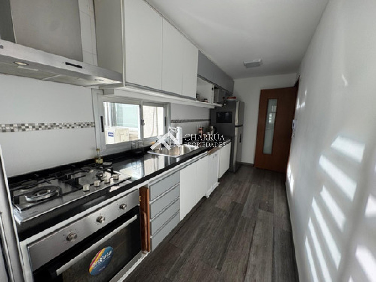 Apartamento ID.63 - Alquiler Apartamento De 3 Dormitorios Sobre Concepcion Del Uruguay