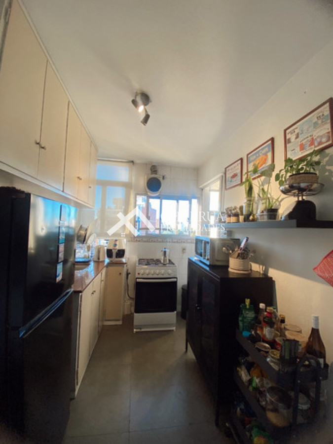 Apartamento ID.40 - Se Alquila Apartamento Amoblado 3 Dormitorios En Pocitos