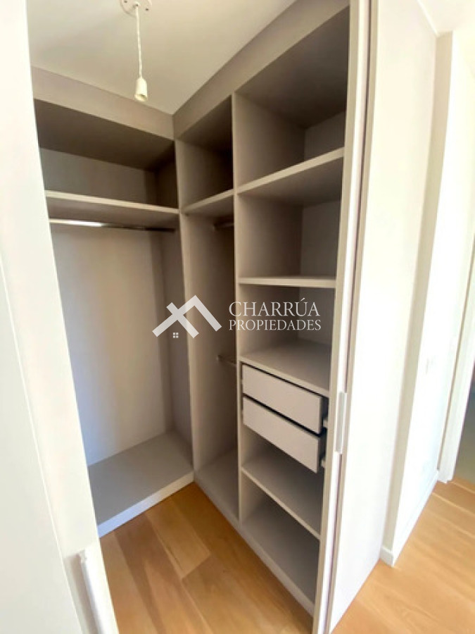 Apartamento ID.78 - Alquiler De Apartamento Dos Dormitorios, Carrasco