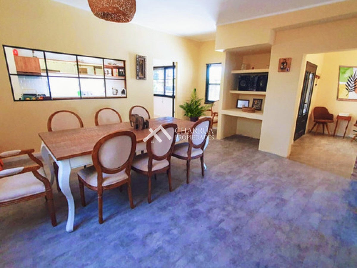 Casa ID.83 - Venta Casa 5 dormitorios, Ciudad De La Costa
