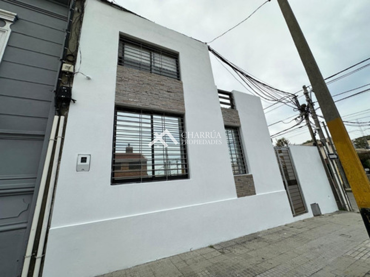 Casa ID.81 - Alquiler Casa de 3 Dormitorios, La blanqueada