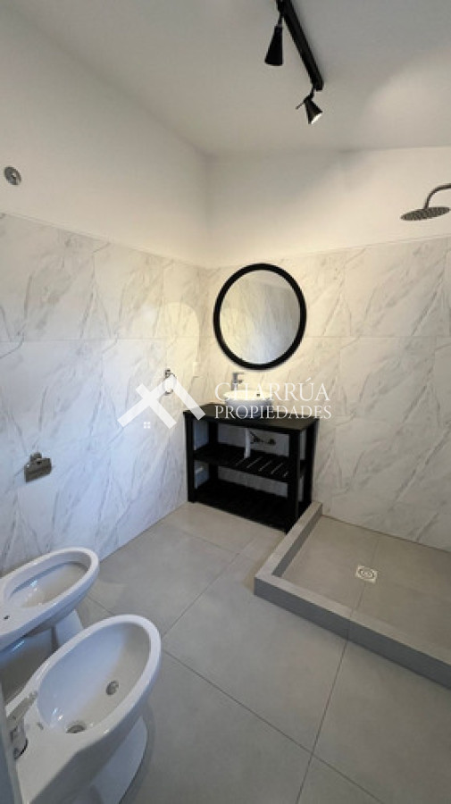 Casa ID.82 - Casa Con Mucha Luz