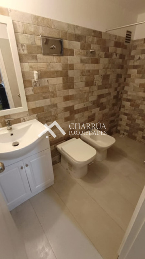 Casa ID.83 - Venta Casa 5 dormitorios, Ciudad De La Costa