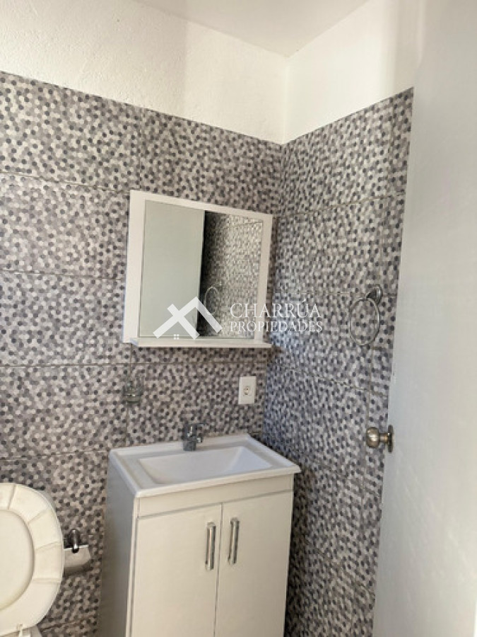 Casa ID.59 - Alquiler de casa en la union, 2 dormitorios con 2 cocheras