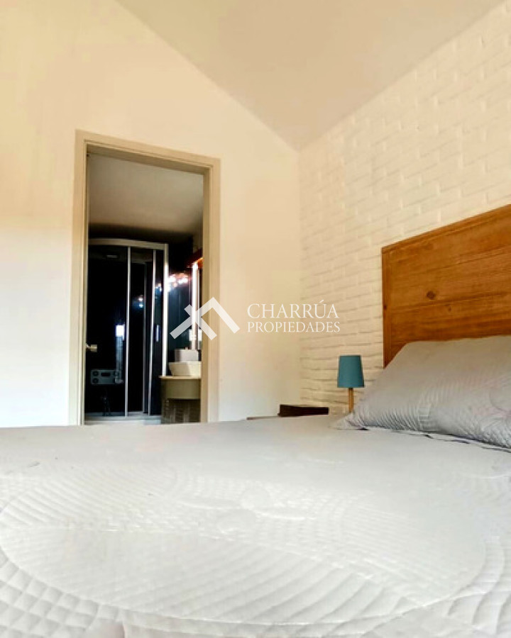 Casa ID.83 - Venta Casa 5 dormitorios, Ciudad De La Costa
