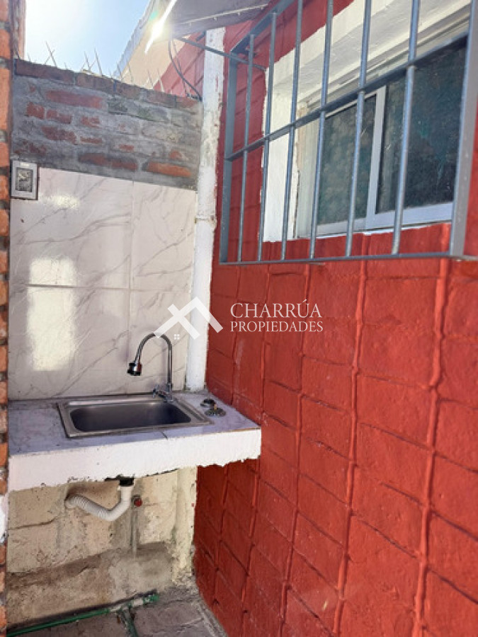 Casa ID.59 - Alquiler de casa en la union, 2 dormitorios con 2 cocheras