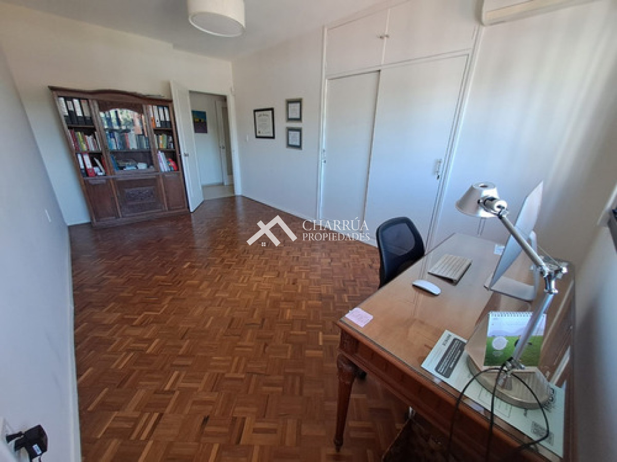 Casa ID.69 - Alquiler Casa Moderna 5 Dormitorios, Punta Gorda