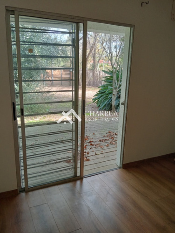 Casa ID.87 - Casa En Solymar Norte 3 Dorm 1 Baño Jardines Y Barbacoa !