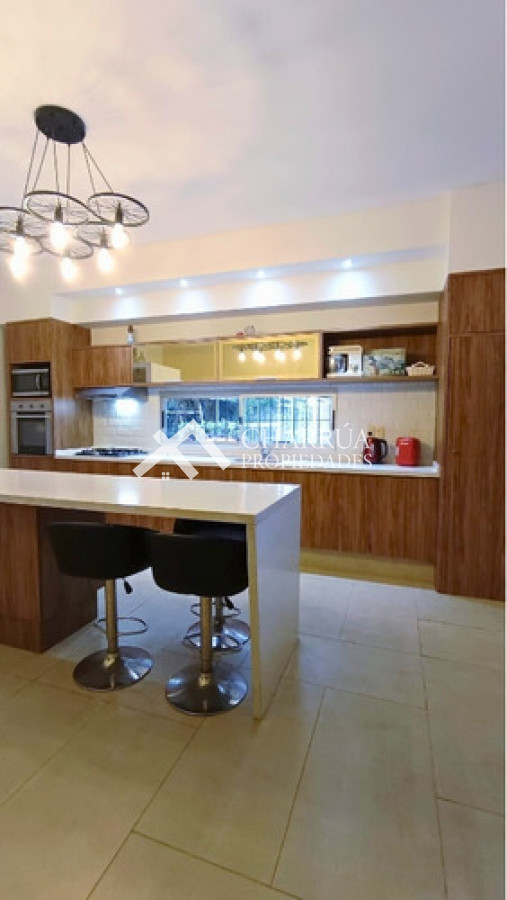 Casa ID.83 - Venta Casa 5 dormitorios, Ciudad De La Costa