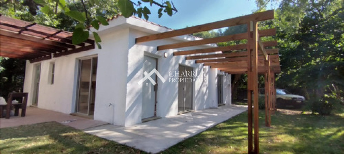Casa ID.87 - Casa En Solymar Norte 3 Dorm 1 Baño Jardines Y Barbacoa !