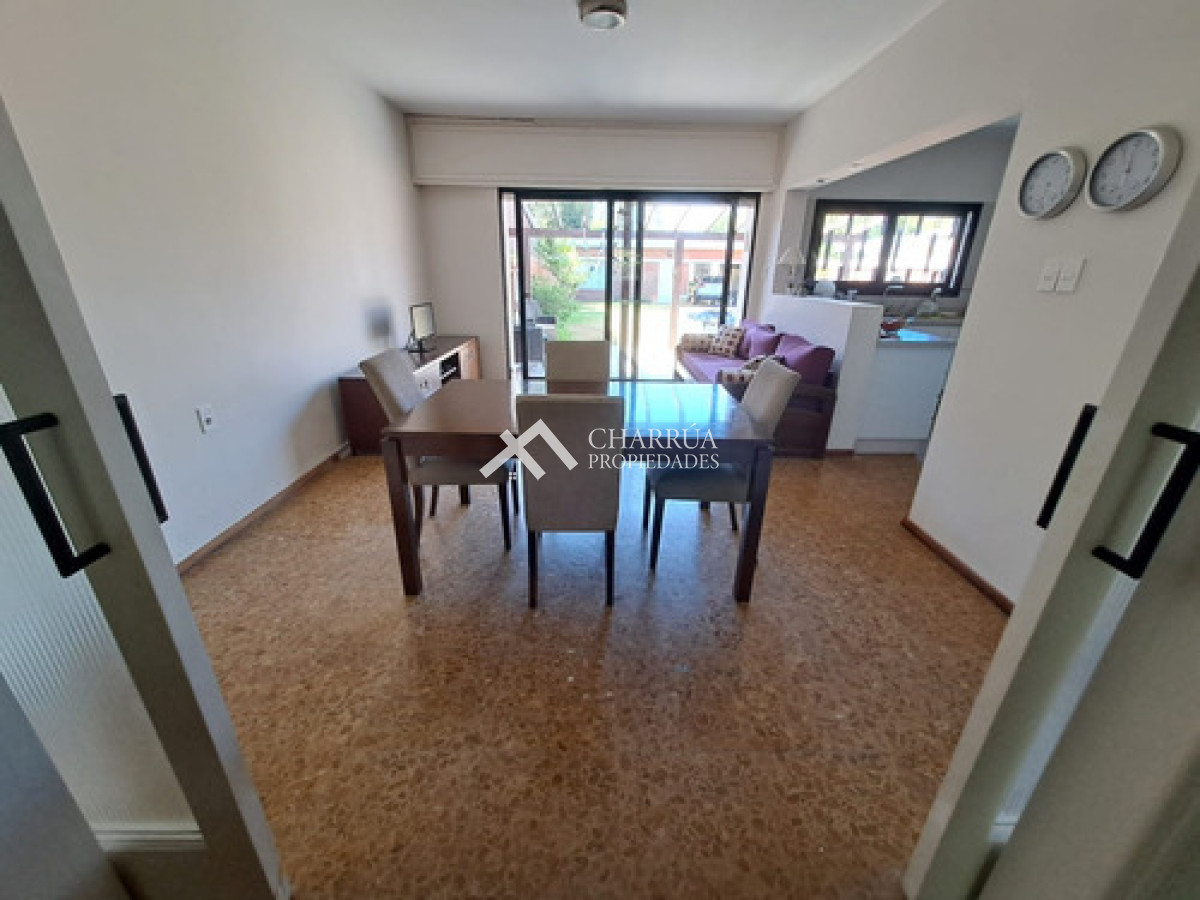 Casa ID.69 - Alquiler Casa Moderna 5 Dormitorios, Punta Gorda