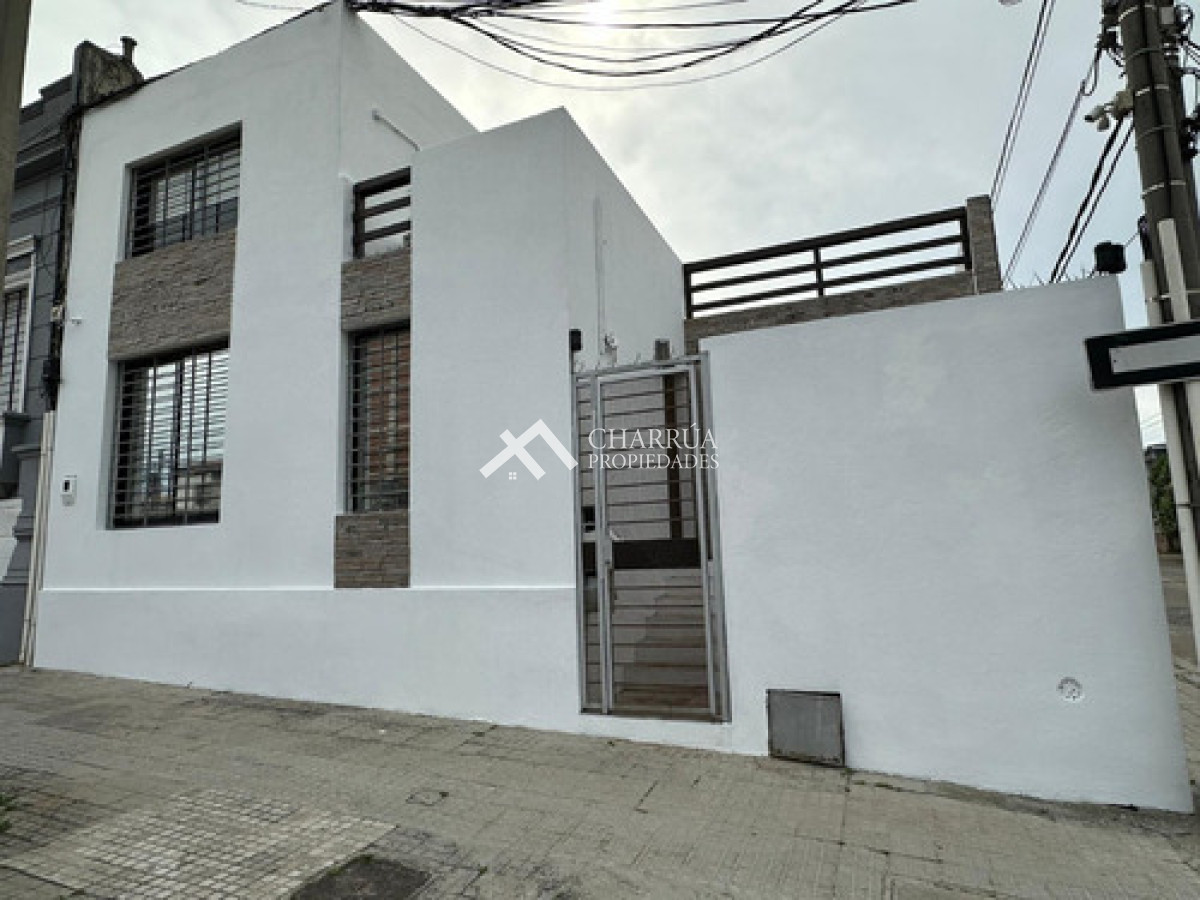 Casa ID.81 - Alquiler Casa de 3 Dormitorios, La blanqueada