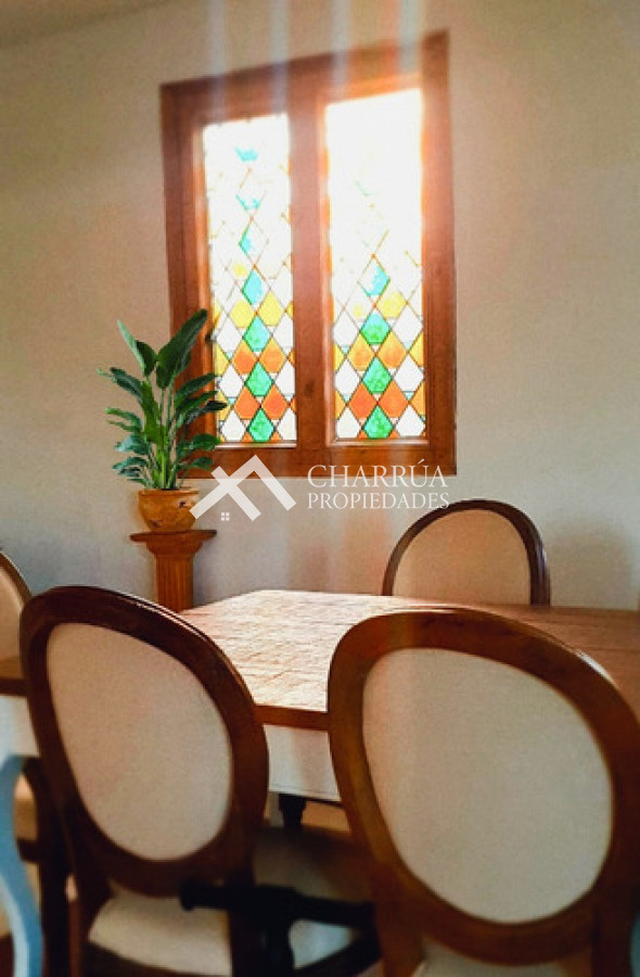 Casa ID.83 - Venta Casa 5 dormitorios, Ciudad De La Costa