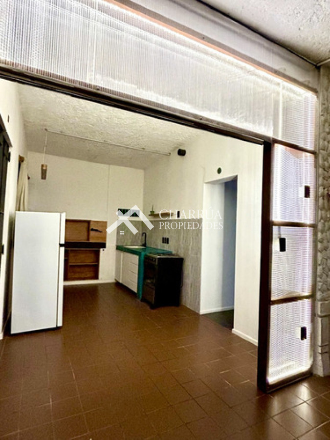 Casa ID.70 - Alquiler Casa 2 dormtiorios, En Lomas De Solymar Sur 