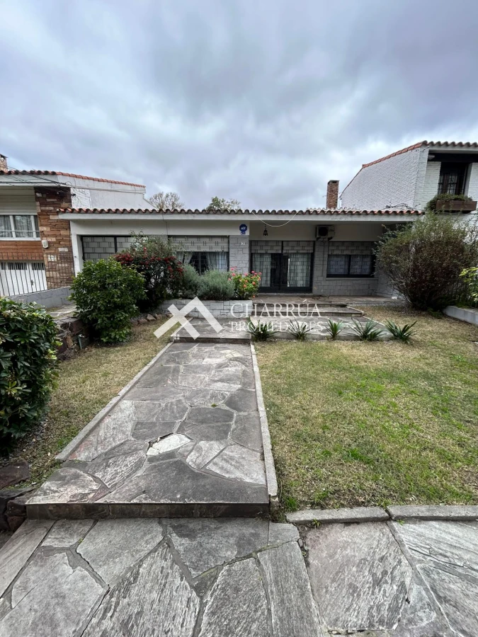 Casa ID.92 - Alquiler casa de 3 Dormitorios, Buceo